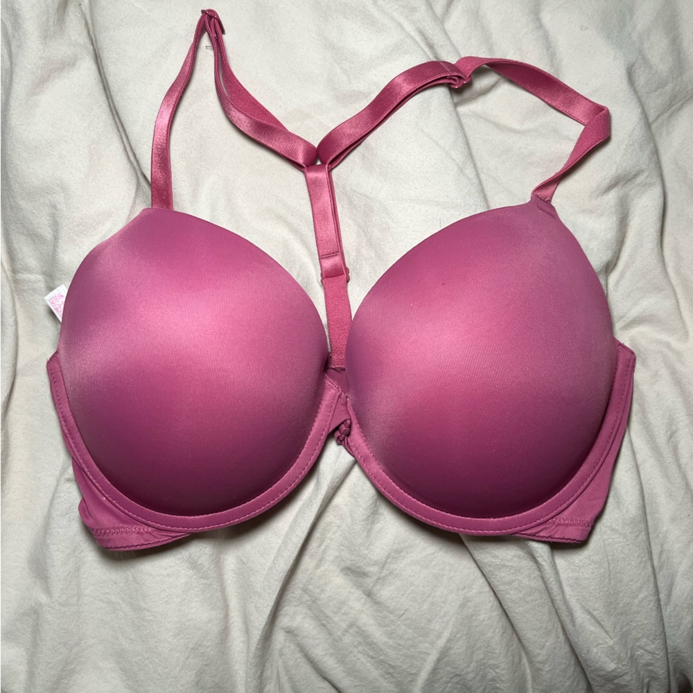 Victoria’s Secret/ Pink Wear Everywhere Push-Up 32DD